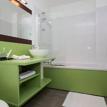 Les Bains 2p5 Cote Provence *